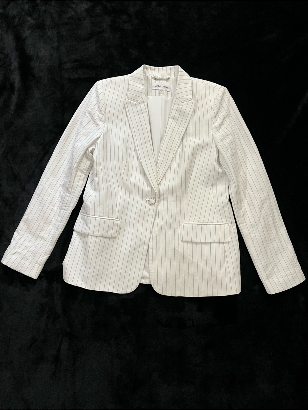 Calvin Klein Linen Blend White and Tan Pinstriped Blazer - Size 10